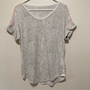 Lululemon Weekend  Women T Shirt White Silver Crew Neck Short Sleeve Logo Sz L